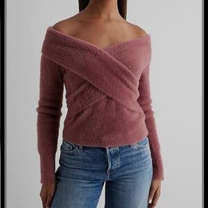 Express| NWT Off Shoulder Feminine Coquette Romantic Sweater Dusty Rose Pink M